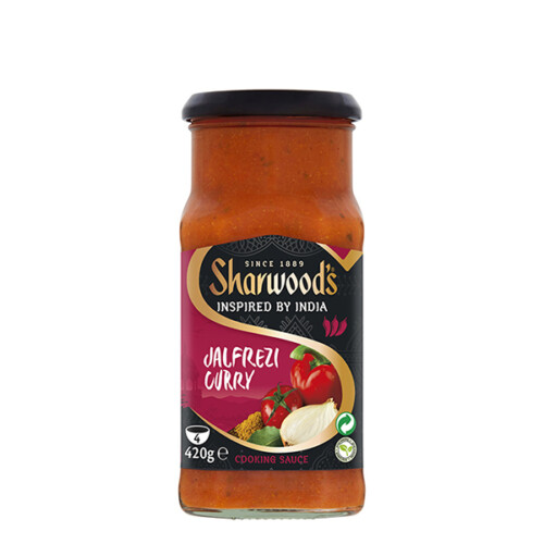 Sharwood's Inspired by India Jalfrezi Curry Cooking Sauce scharf 4 Portionen in Glasflasche 420 g